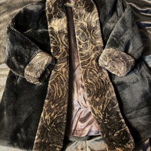 Luxurious Faux Fur Teddy Jacket in Black and Brown